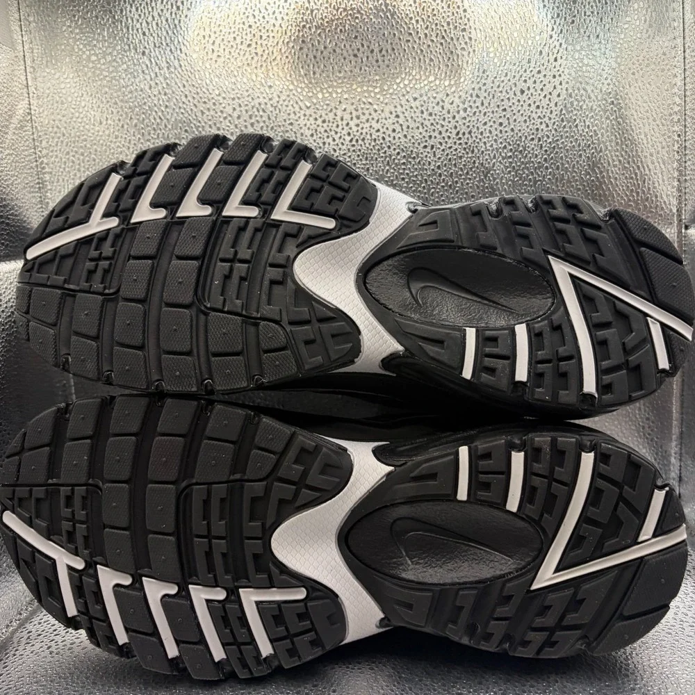 Size 13 4E Nike Dart VI Black Mens Lace Up Running Sneaker Shoes 318818-001